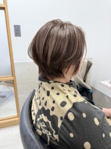 ハイライト、大人ショート、ベージュ