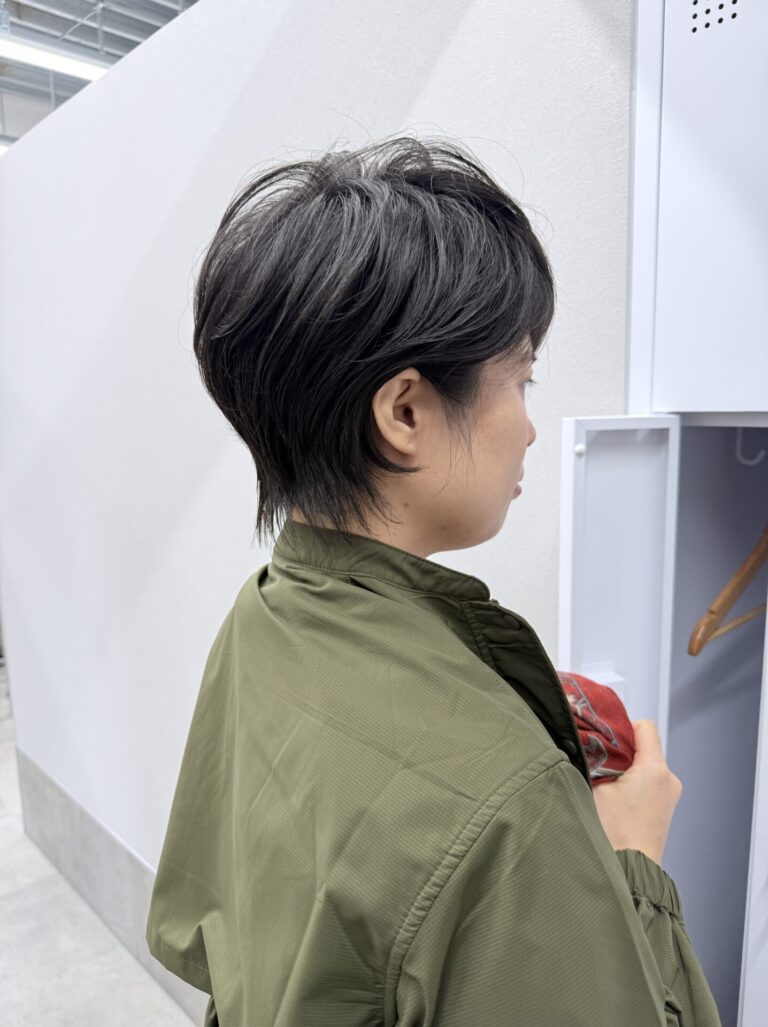 ボーイッシュ系な大人ショート