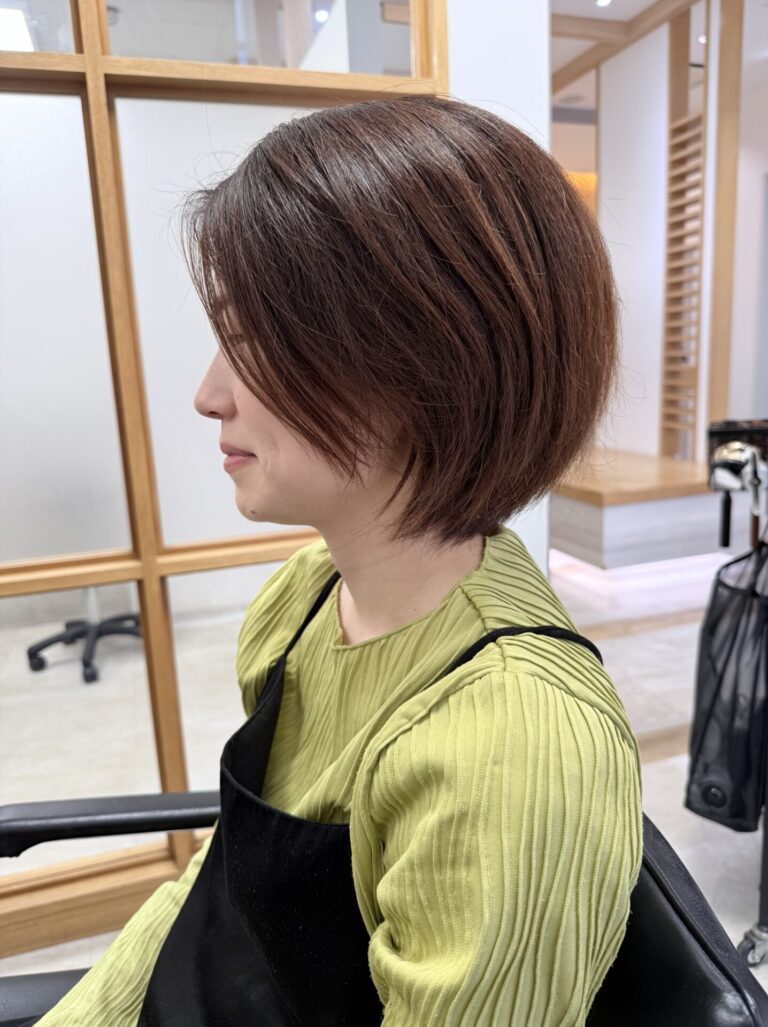 大人ショートスタイルビフォー写真