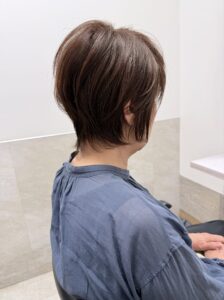 襟足のクセ